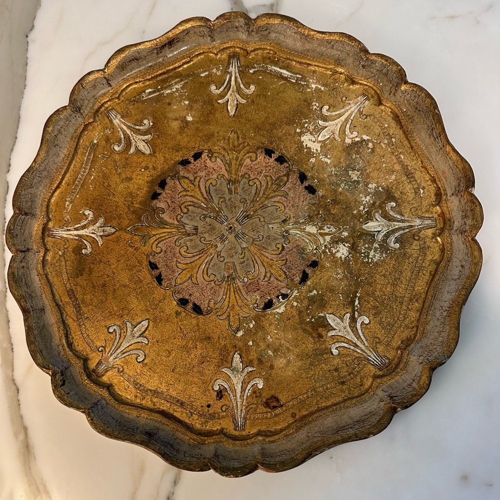 Vintage Italian Florentine Wooden 13.5" Gold Cream Round Tray